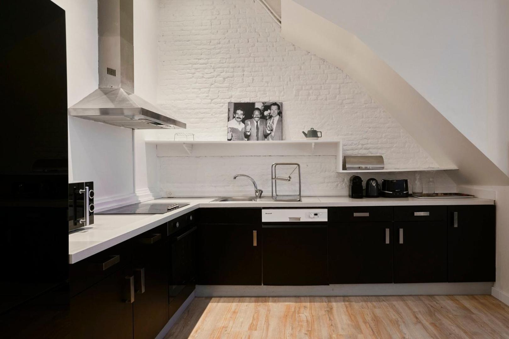 Old Lille: Charming Renovated Apartment Экстерьер фото