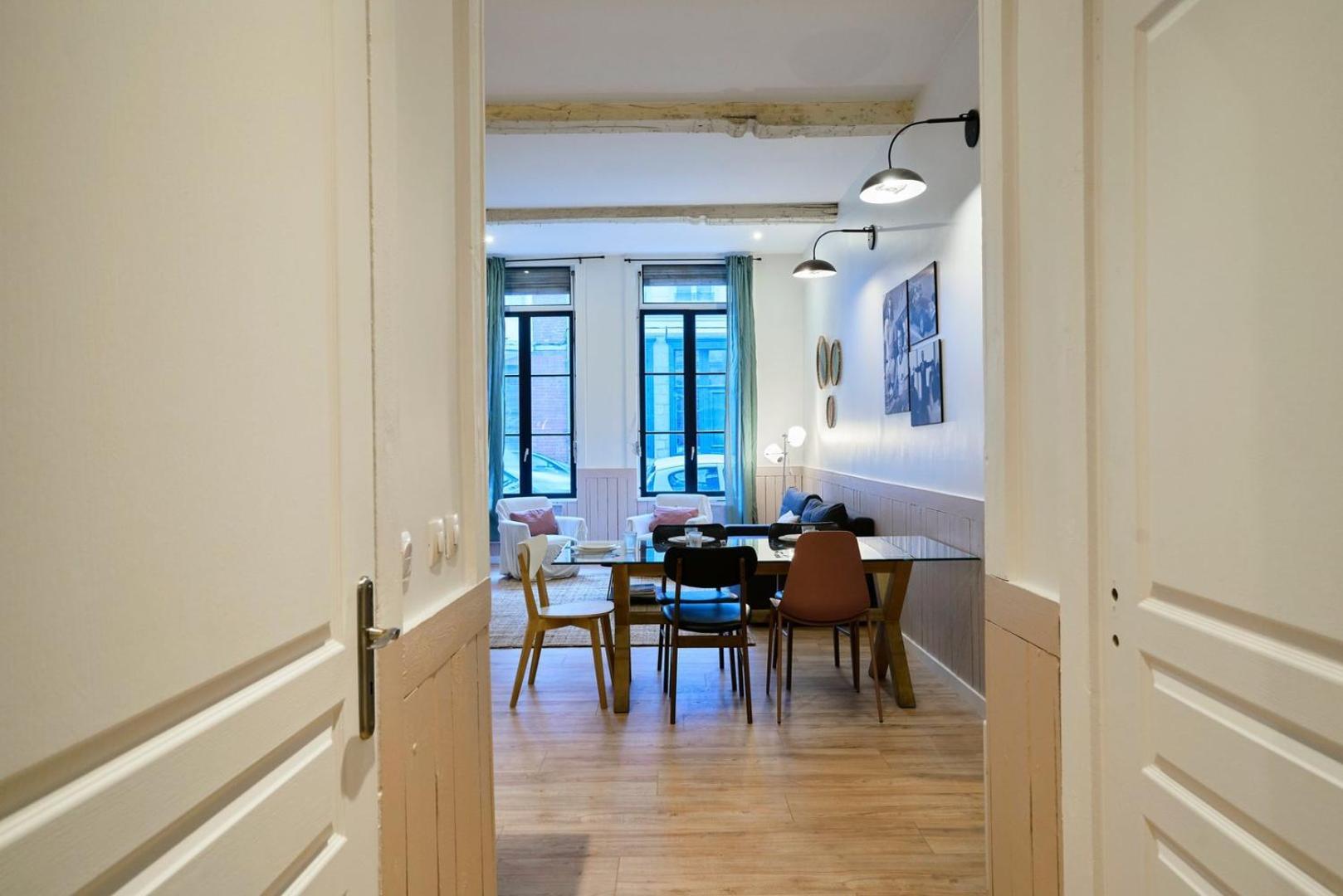 Old Lille: Charming Renovated Apartment Экстерьер фото